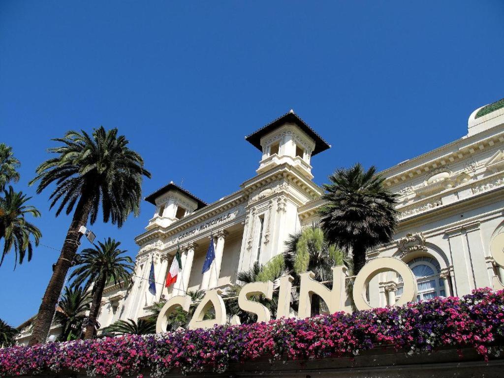 Apartmán Casa Carina Centro Citta Con Garage Privato Sanremo Exteriér fotografie